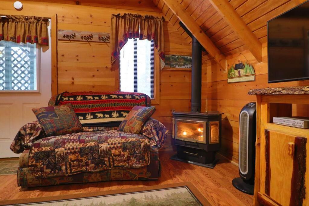 Cute Updated Mountain Cabin Fireplace #3 Helen Zewnętrze zdjęcie